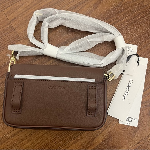 Calvin Klein crossbody bag - Picture 5 of 12